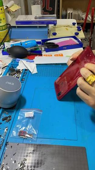 vivo手机更换后置摄像头玻璃教程视频