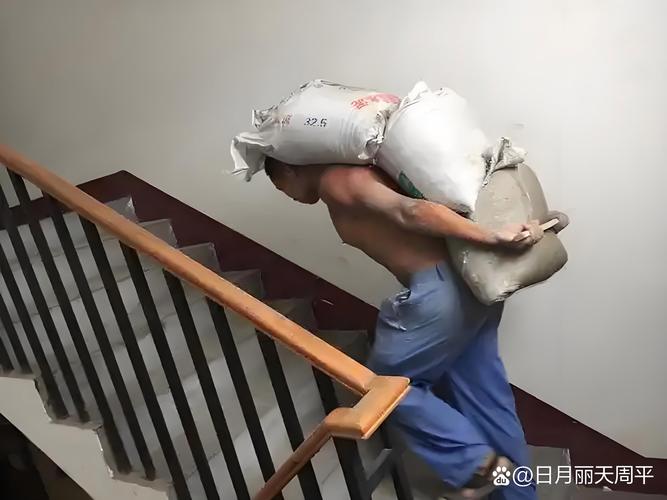 适合长期搬砖的手游游戏截图